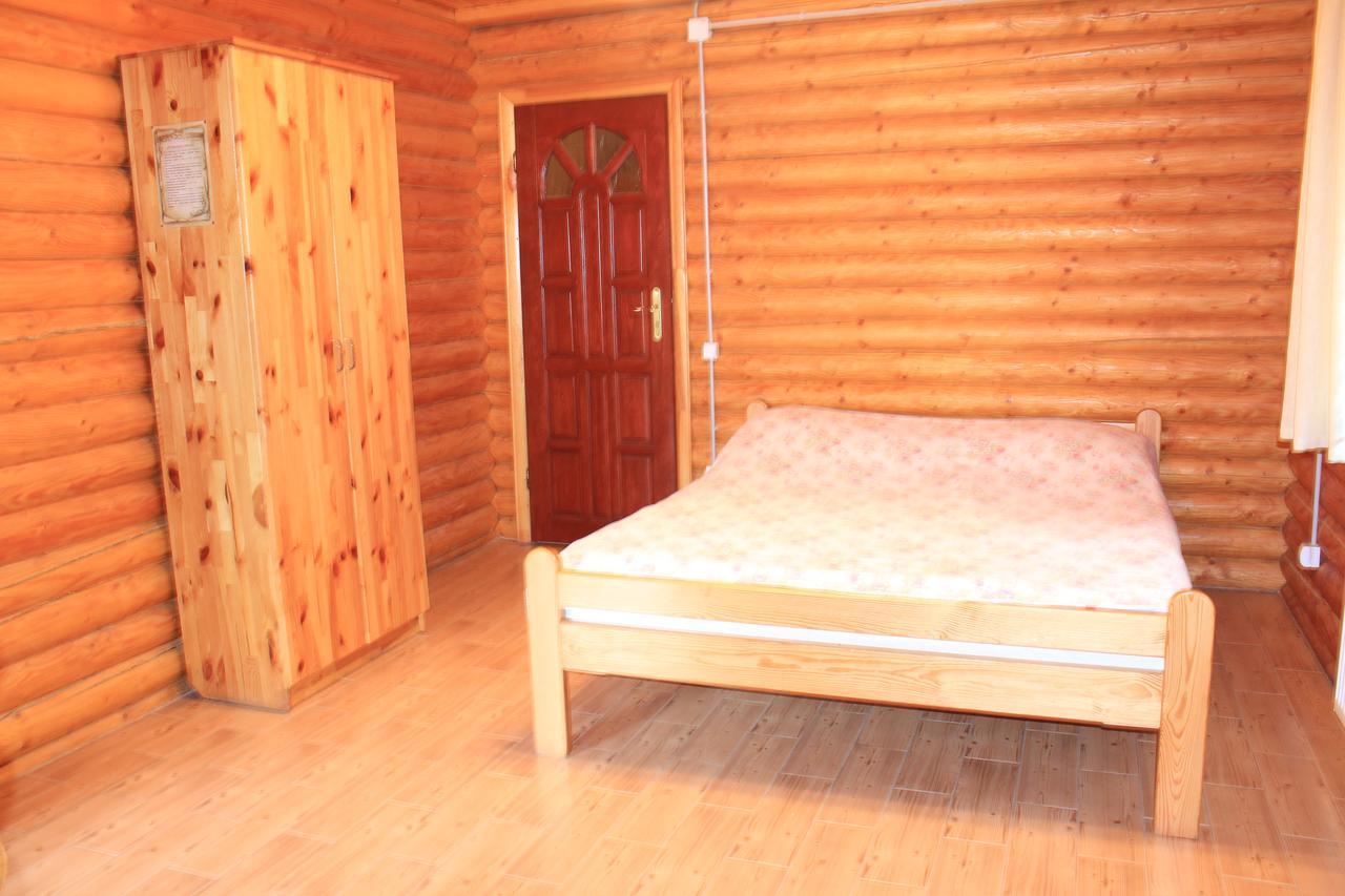 Sokolyne gnizdo Hotel Korosztyiv Kültér fotó