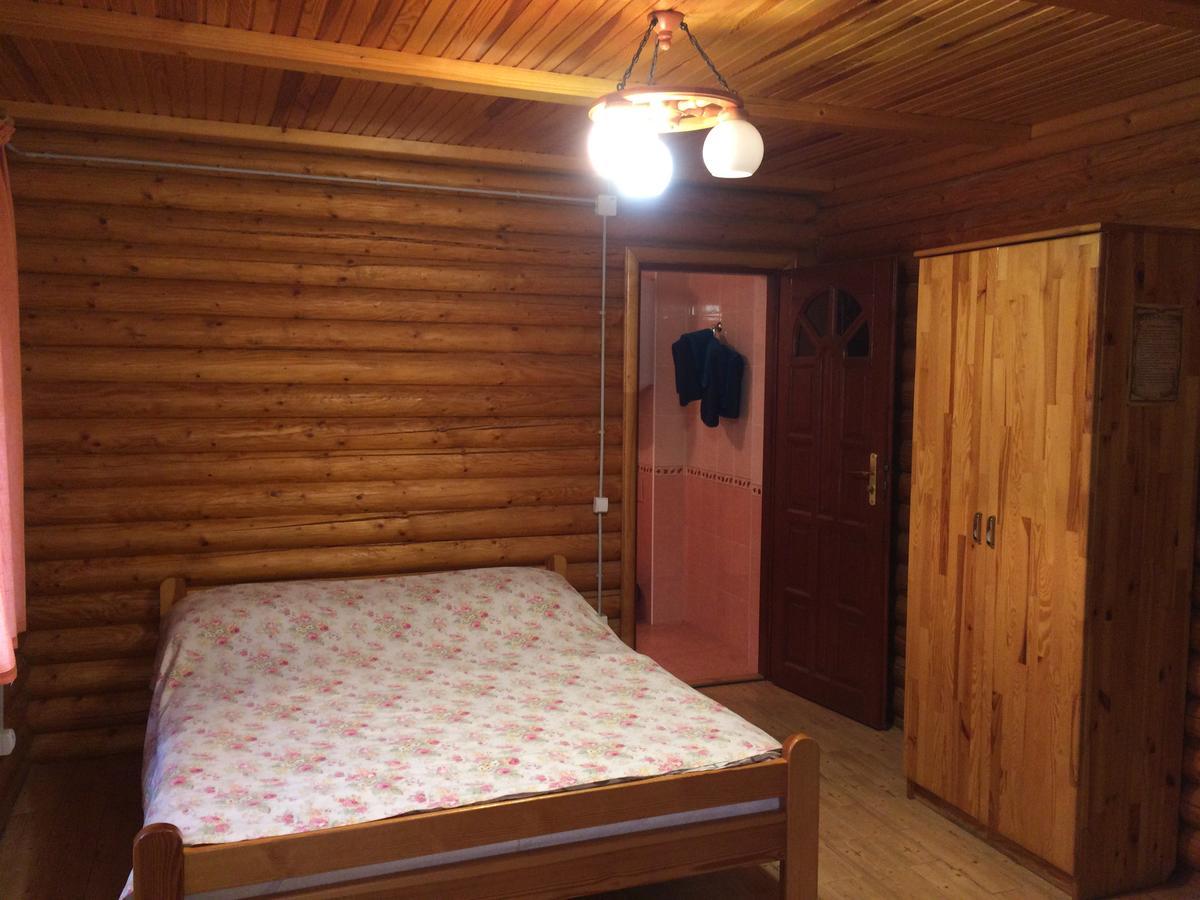 Sokolyne gnizdo Hotel Korosztyiv Kültér fotó